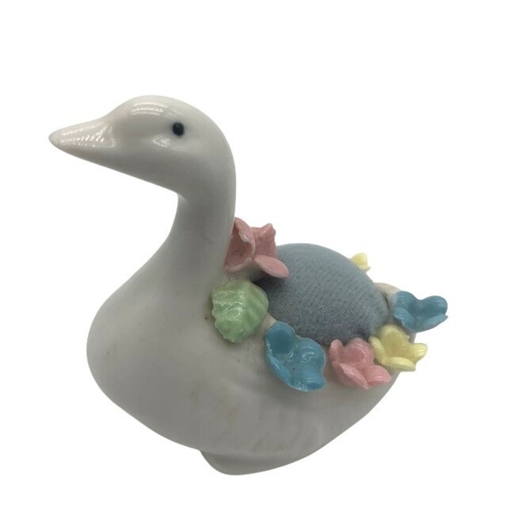 Vintage Style Cottagecore Ceramic Goose Pincushion Flowers Kitsch Sewing Notions